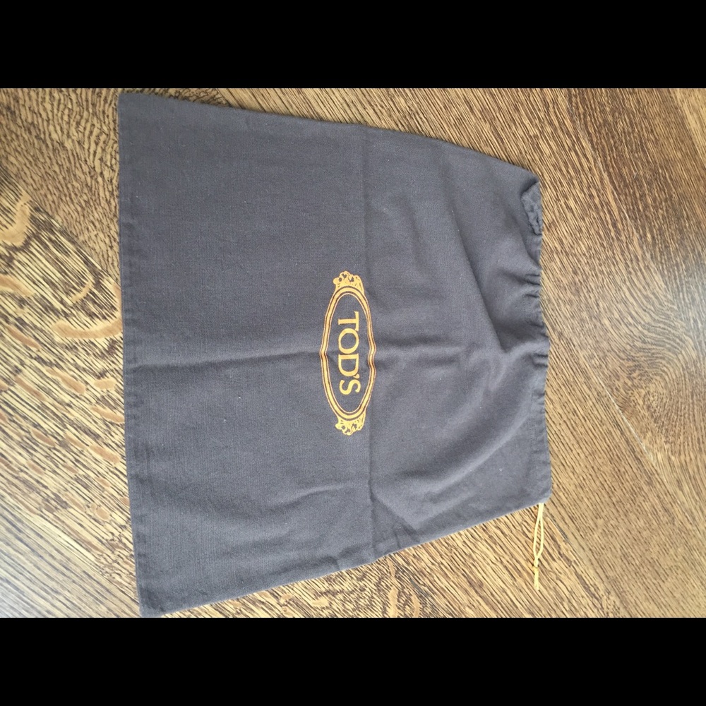 Tod's Large Dust Bag. 16" x 15". - Picture 2 of 3